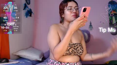 Maddy  online show from October 6, 10:49 pm