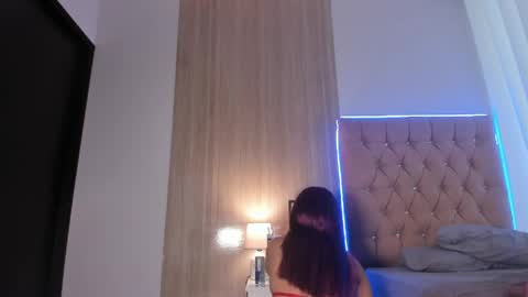 Maddyluxe online show from May 16, 9:02 pm