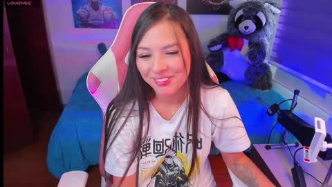 Emily     Only Fans  online show from January 19, 9:13 pm