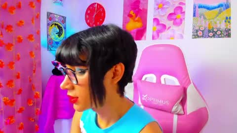 Madeline  online show from April 17, 12:07 pm