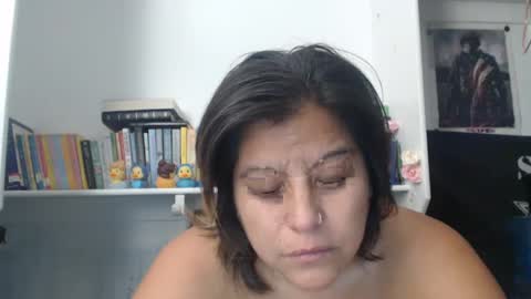 Snapshot of madfeather chatting on September 10, 6:31 pm Letty online show from September 10, 6:31 pm