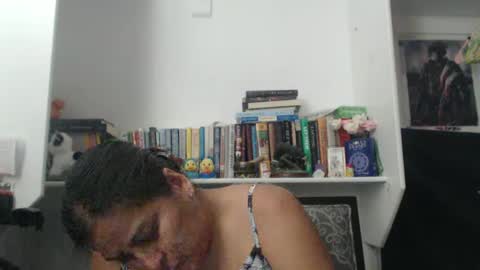 Snapshot of madfeather chatting on October 16, 9:24 pm Letty online show from October 16, 9:24 pm