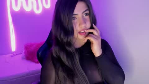 Madisson Smith  online show from November 20, 6:01 am