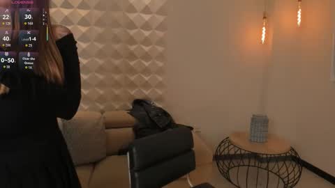 Snapshot of madisoncollinsx chatting on October 13, 8:22 pm Maddi Collins online show from October 13, 8:22 pm