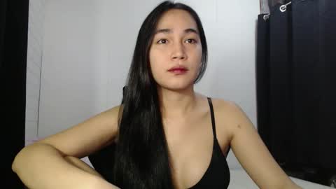 Snapshot of madisonfoxy chatting on October 20, 12:37 am Madison Fox online show from October 20, 12:37 am