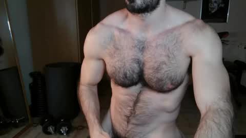 madmax20x online show from April 18, 2:52 pm