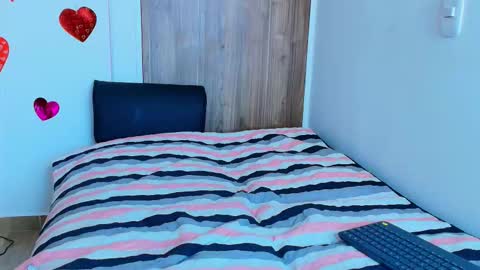 mady  online show from October 7, 6:09 am