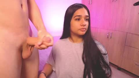 mae and nathan online show from September 9, 2:17 pm