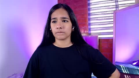 maeena online show from December 5, 4:50 pm