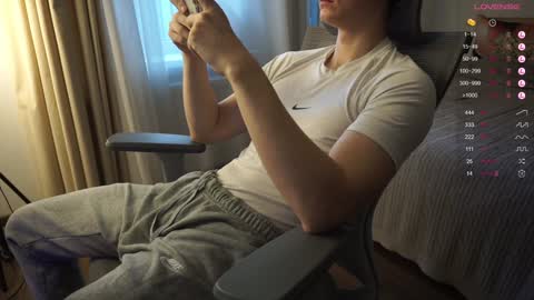 Mike XMaestro 3369 online show from February 5, 1:22 pm