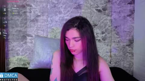 Snapshot of maevekuro chatting on October 8, 3:34 am maevekuro online show from October 8, 3:34 am
