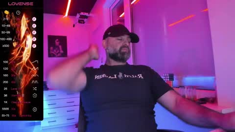 Magabear online show from May 30, 11:30 am