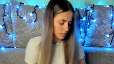 Maggie online show from May 6, 4:40 am