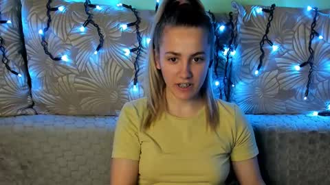 Maggie online show from January 9, 3:01 am