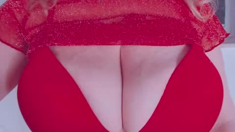 Maggie   online show from February 26, 10:47 pm