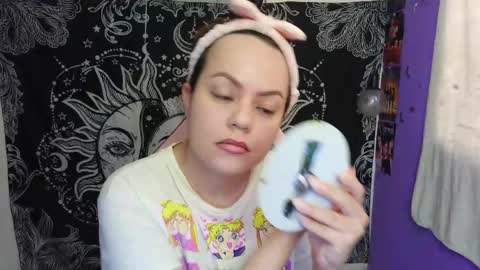 Claire online show from May 21, 9:43 pm