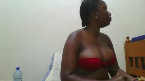Snapshot of magic_koko3 chatting on October 14, 1:52 am magic_koko3 online show from October 14, 1:52 am
