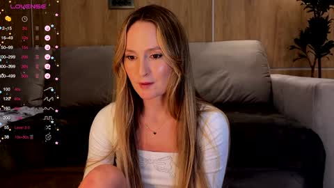 magicpeaach online show from February 6, 6:13 pm