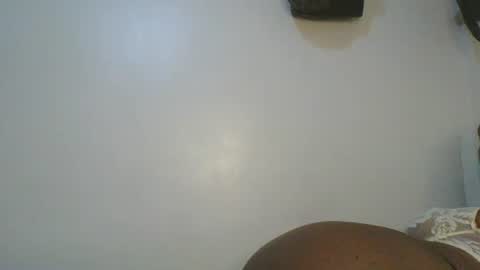 magicbabe online show from May 5, 9:37 am
