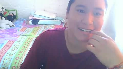 Snapshot of magiietaylor_ chatting on October 9, 6:13 pm Maggie Taylor online show from October 9, 6:13 pm