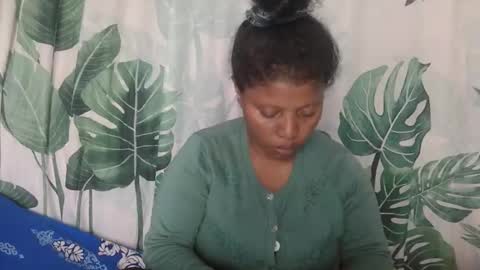 magniah online show from January 11, 8:53 am