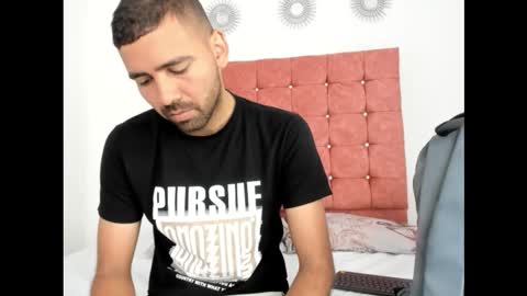 Snapshot of magnus_alejo chatting on September 11, 11:33 am Magnus Alejo online show from September 11, 11:33 am