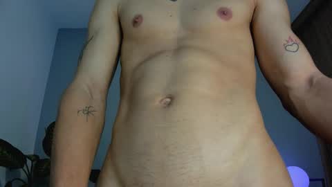 mai_sanchez online show from January 10, 2:06 am