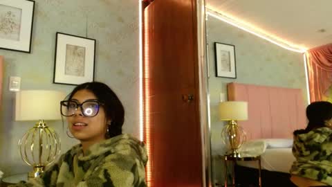 Snapshot of maia_reficco chatting on September 10, 1:34 pm Maia Reficco online show from September 10, 1:34 pm