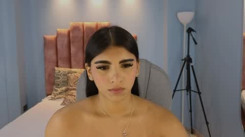 Maiaa Ruiz  online show from May 5, 2:29 am