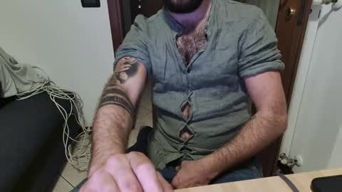 maialinofriuli online show from October 2, 1:59 am