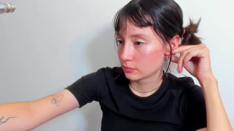 Snapshot of maibys_cute chatting on October 11, 4:28 am maibys online show from October 11, 4:28 am