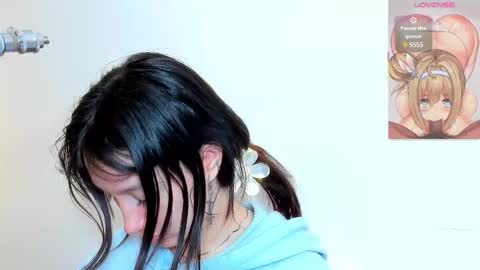 maibys online show from November 9, 4:05 am