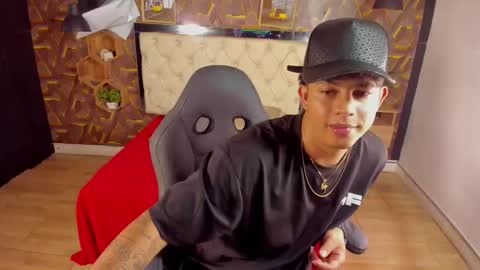 maicol_ortiz online show from November 1, 7:57 pm