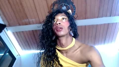 Bella Maidi online show from February 21, 5:53 pm