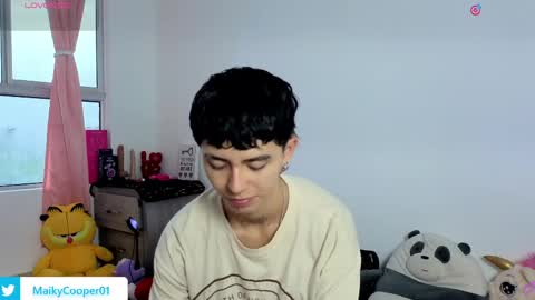 maiky_cooper01 online show from March 30, 1:11 pm