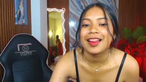 Maile online show from April 13, 3:22 am