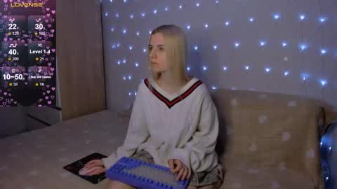 Your kitty online show from February 13, 4:10 pm