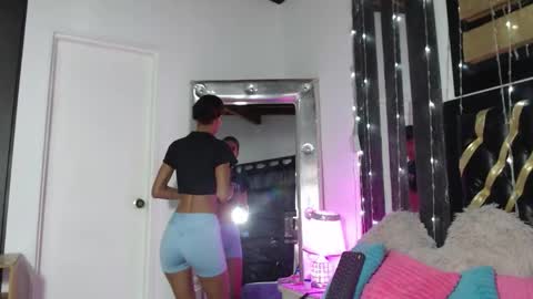 mailyn_gold online show from February 25, 12:31 pm