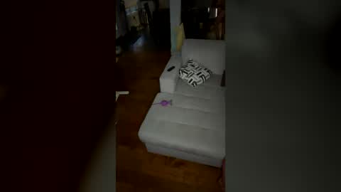 Maira online show from July 8, 1:42 am