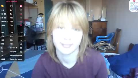 Evie online show from July 2, 3:28 pm