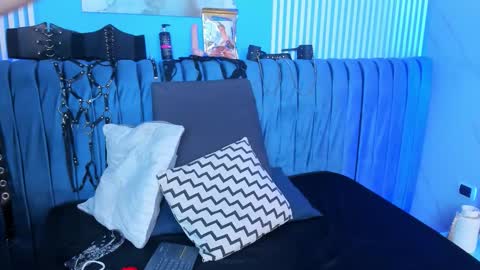 Maite and Lexy online show from March 3, 7:21 pm