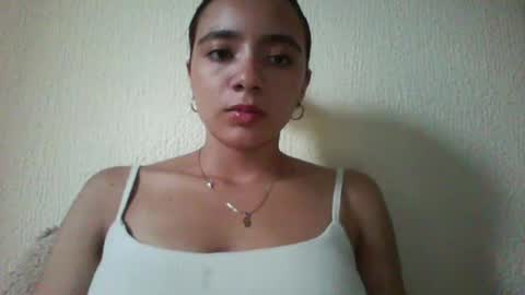 majo_gomezz online show from September 28, 10:30 pm