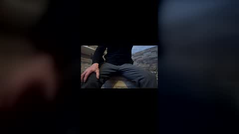 make_it_huge online show from February 16, 11:30 am