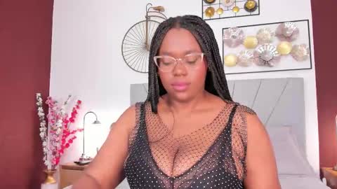 makena online show from October 23, 4:36 am