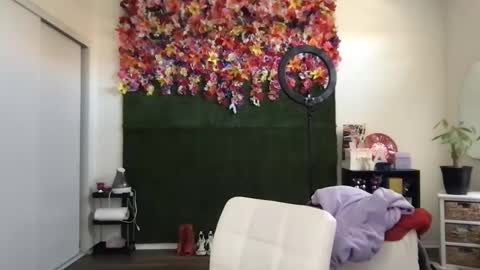 hokulani online show from March 9, 7:48 pm