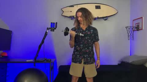 Mack  Makingmoans Twitter online show from January 15, 1:09 pm