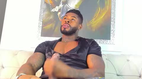 Snapshot of makonneen chatting on September 30, 12:54 am Makonnen online show from September 30, 12:54 am