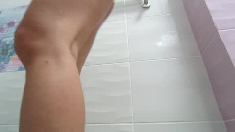 Maya online show from February 13, 4:39 pm