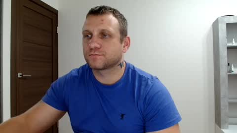 Snapshot of malchyshka chatting on October 17, 10:19 am malchyshka online show from October 17, 10:19 am
