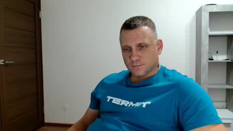 Snapshot of malchyshka chatting on October 20, 9:20 pm malchyshka online show from October 20, 9:20 pm